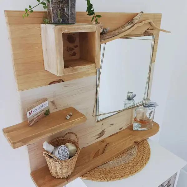 Etagères de rangement salle de bain
